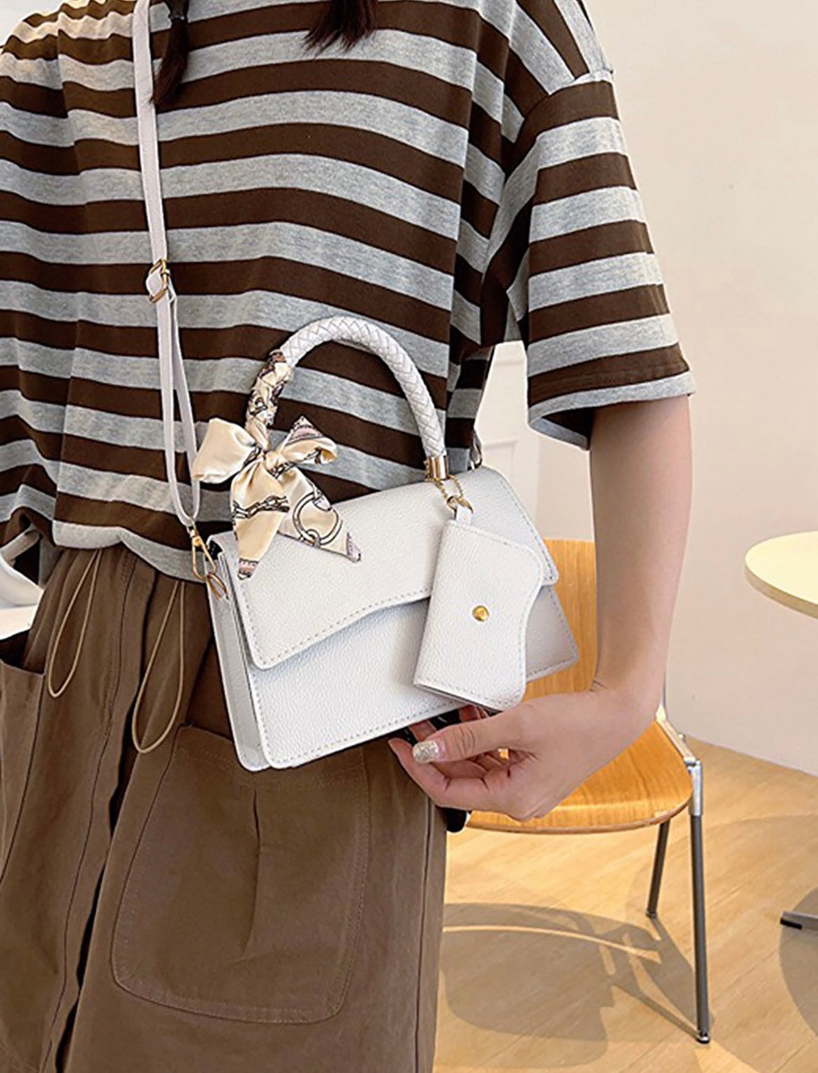 Metallic White Ribbon Design Sling bag